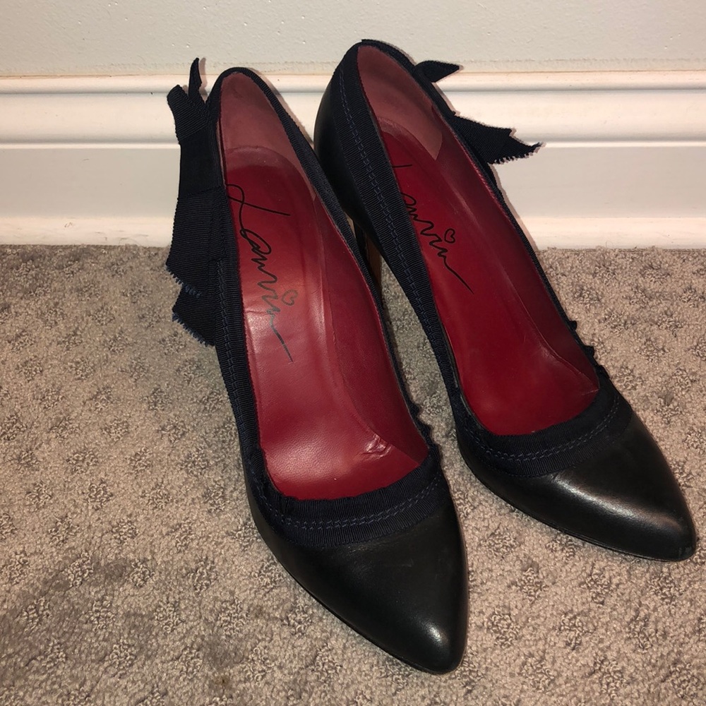 Lanvin Gorgeous navy blue pumps 41/US 10